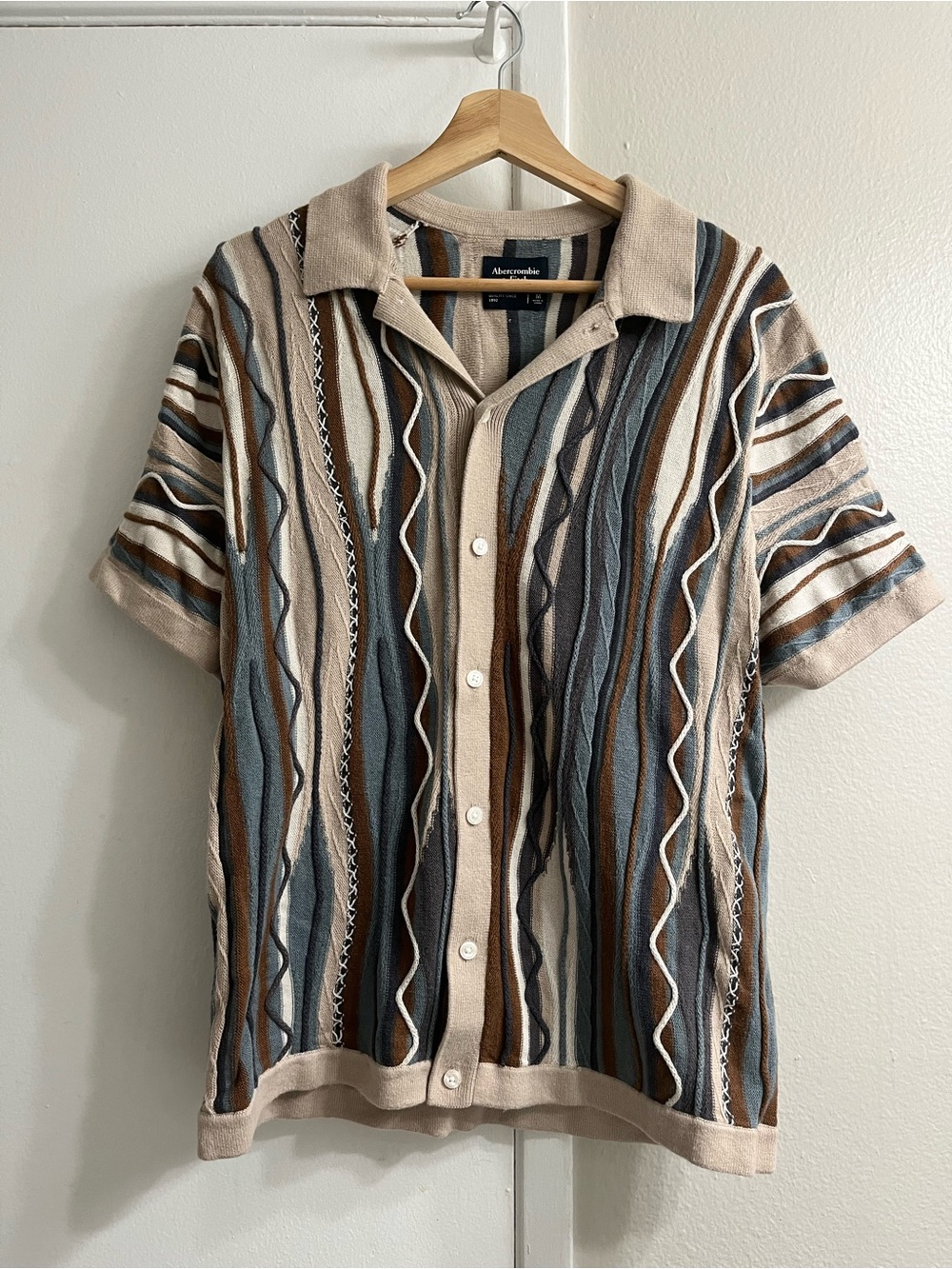 Abercrombie & Fitch Beige, Brown & Blue Short Sleeve Button-Up Shirt